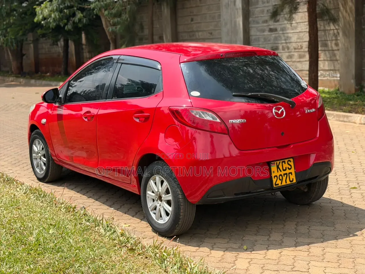 Mazda Demio 2011 Red