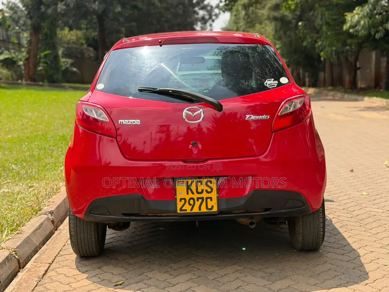 Mazda Demio 2011 Red