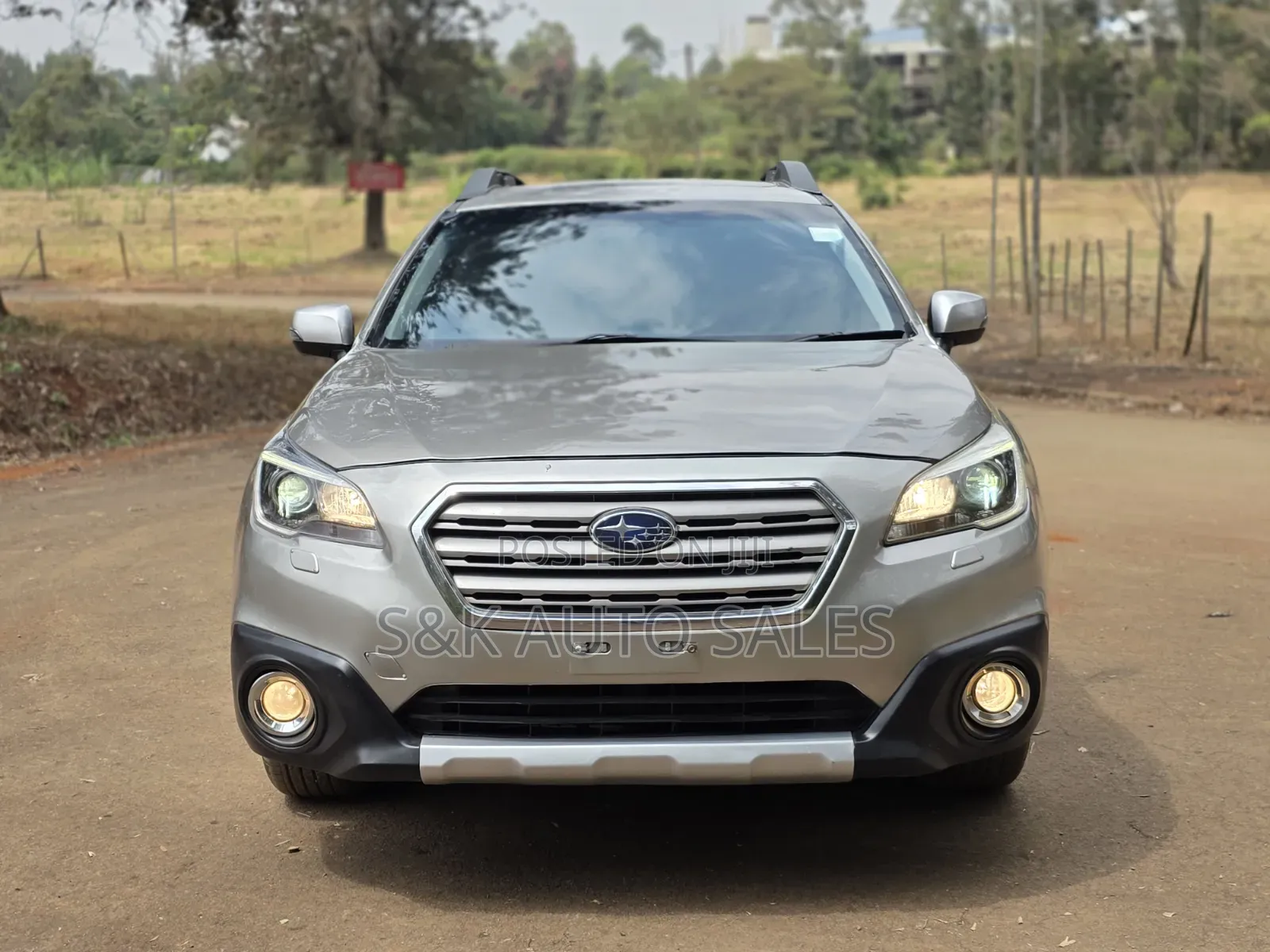 Subaru Outback 2017 Silver