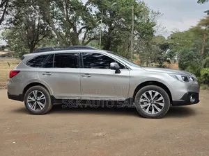 Subaru Outback 2017 Silver