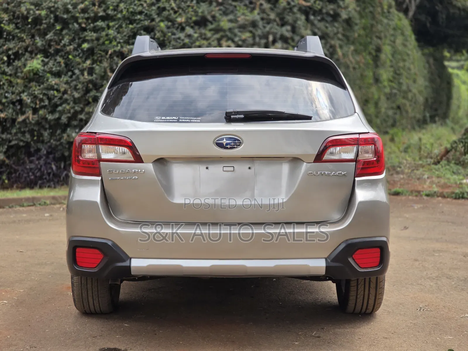 Subaru Outback 2017 Silver