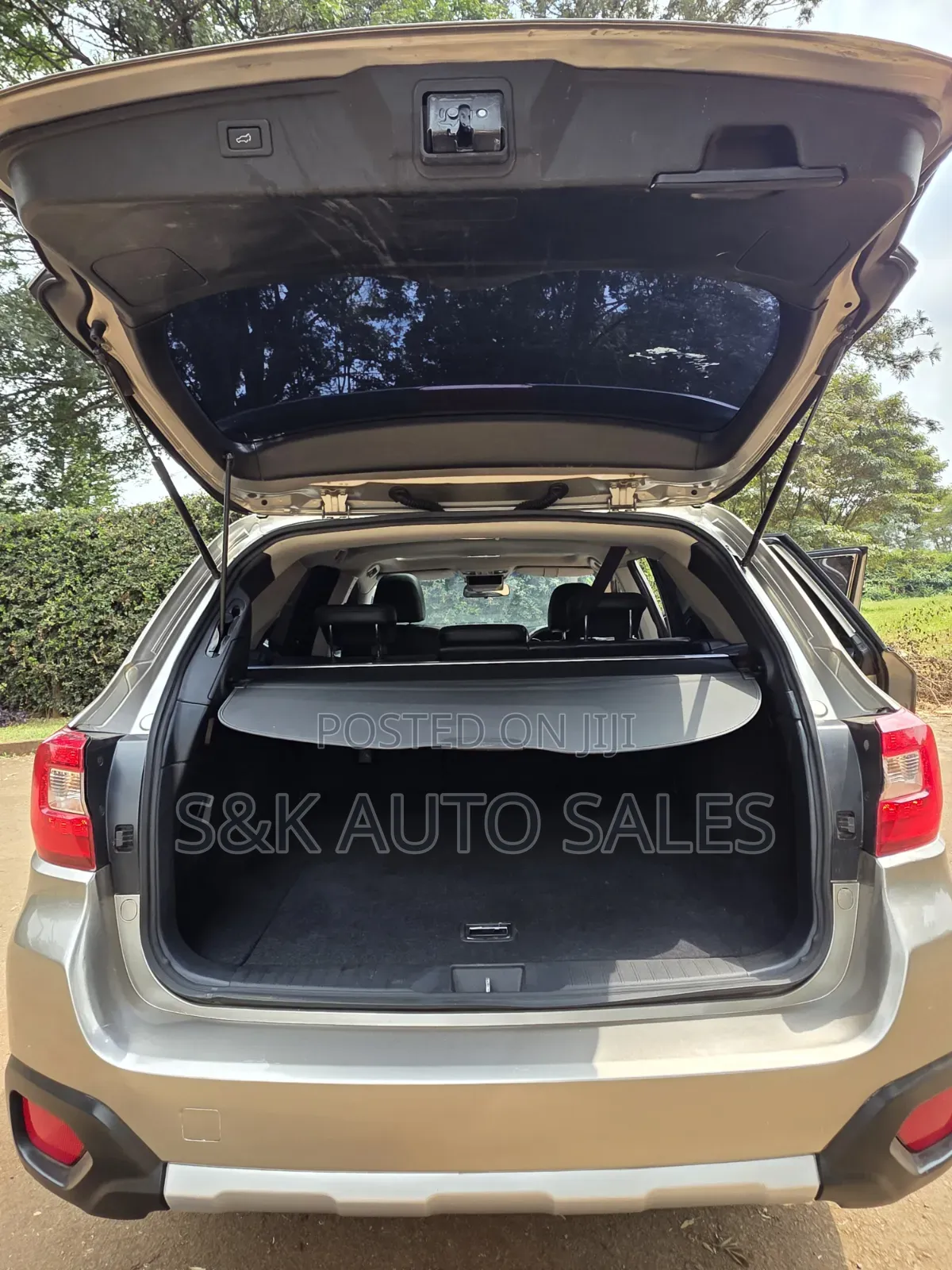 Subaru Outback 2017 Silver