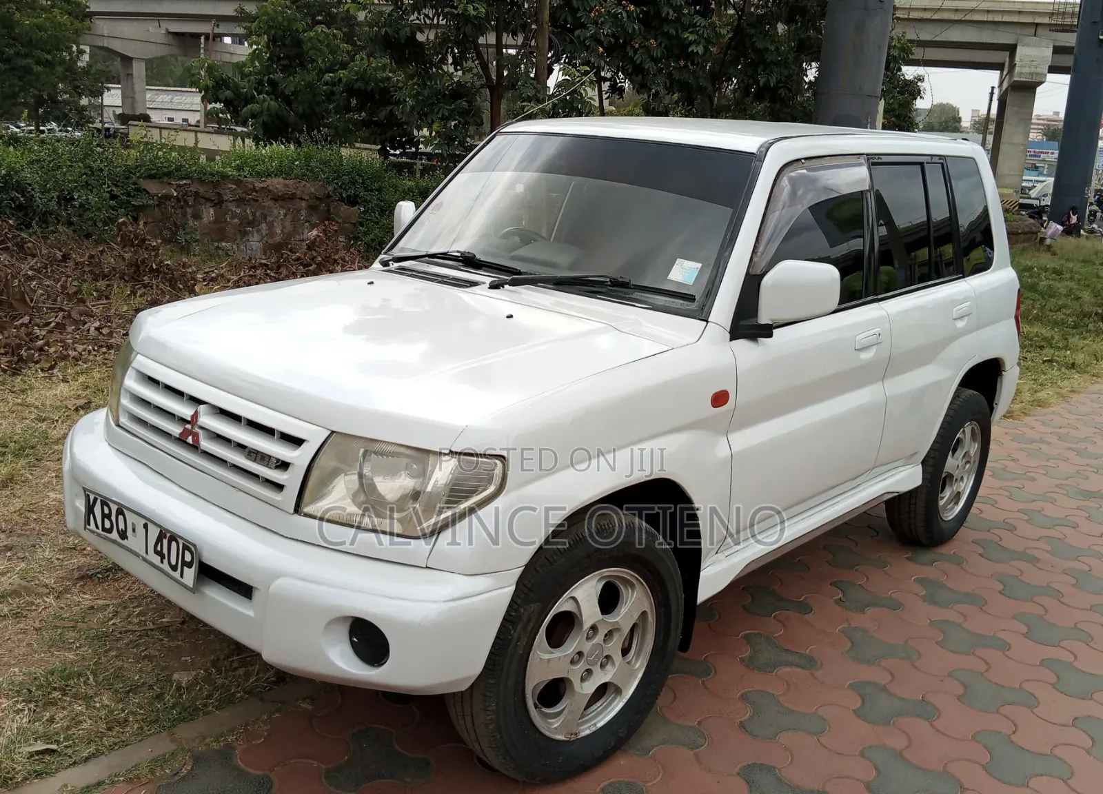 Mitsubishi Pajero IO 2005 White