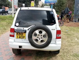 Mitsubishi Pajero IO 2005 White