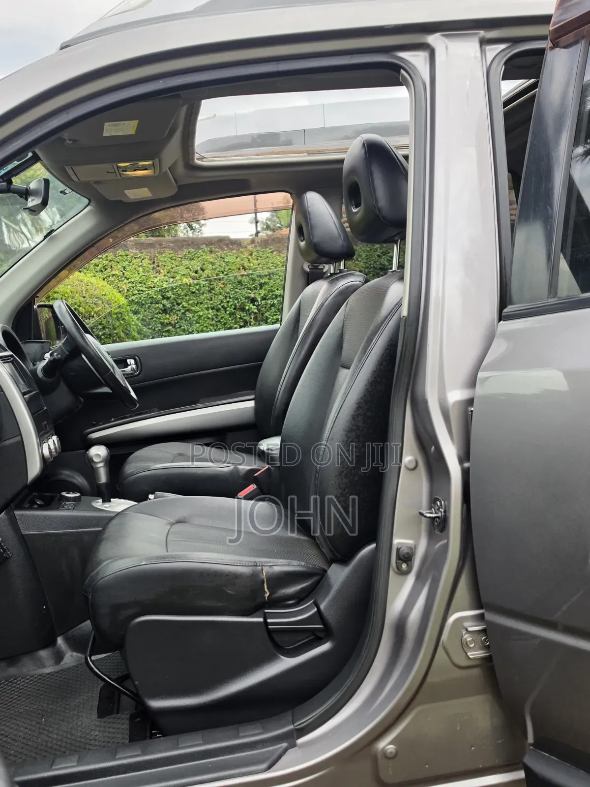 Nissan X-Trail 2.0 Petrol XE 2010 Gray