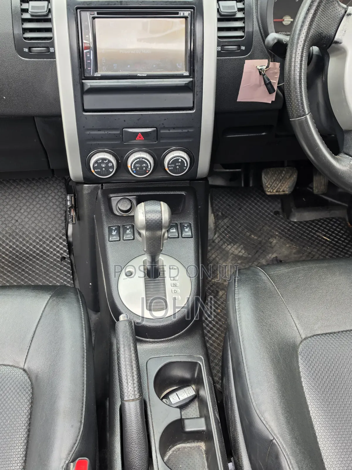 Nissan X-Trail 2.0 Petrol XE 2010 Gray