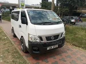 Nissan Caravan (Urvan) 2017 White