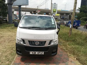 Nissan Caravan (Urvan) 2017 White