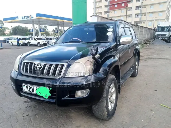Toyota Land Cruiser Prado 2004 Black