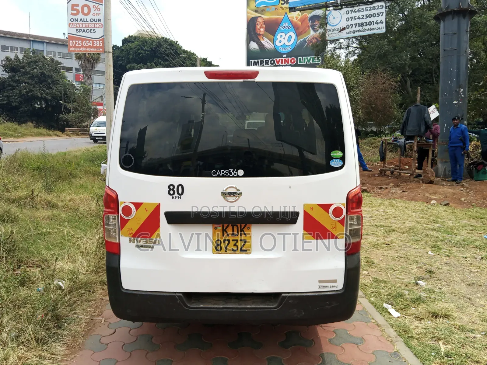 Nissan Caravan (Urvan) 2017 White