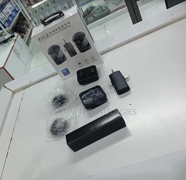 F11 Dual Wireless Microphone for Interviews Vlogging