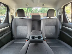 Toyota Hilux Revo Double Cab Deisel 2.8 AWD 2022 Green