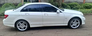 Mercedes-Benz C200 2012 White