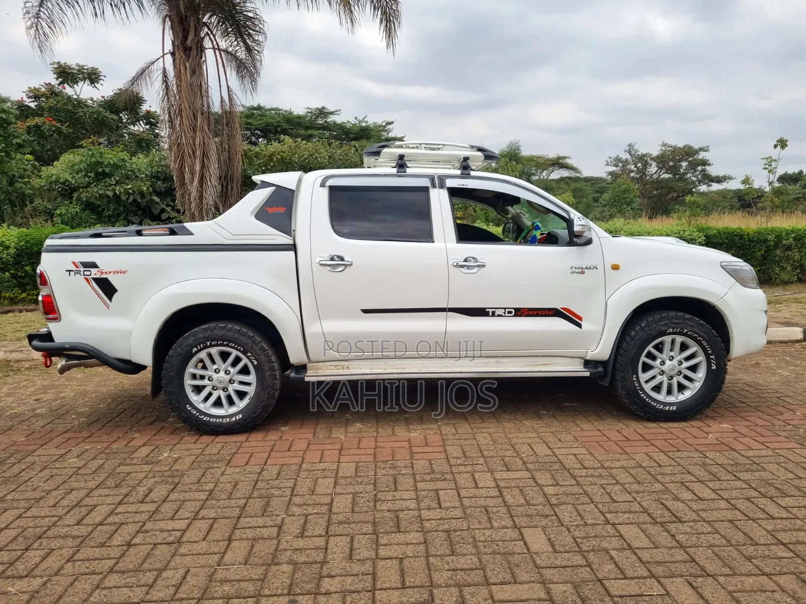 Toyota Hilux 2014 Off white