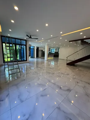 4bdrm Mansion in Old Nyali for rent