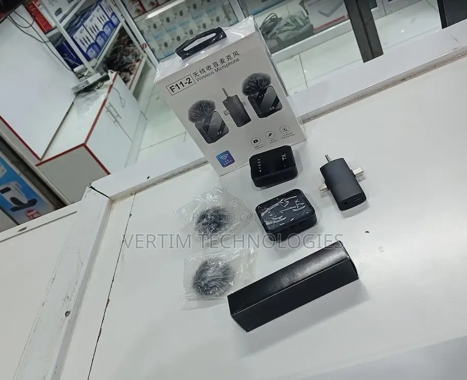 F11 Wireless Microphone for Youtube, Tiktok Live Streaming