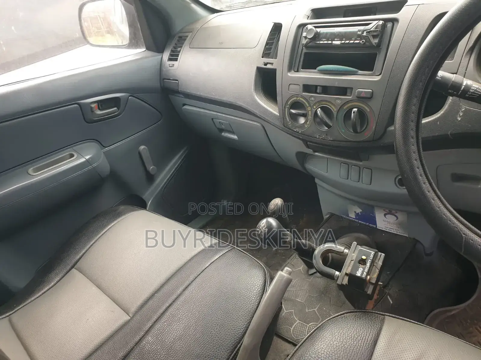 Toyota Hilux 2009 Green