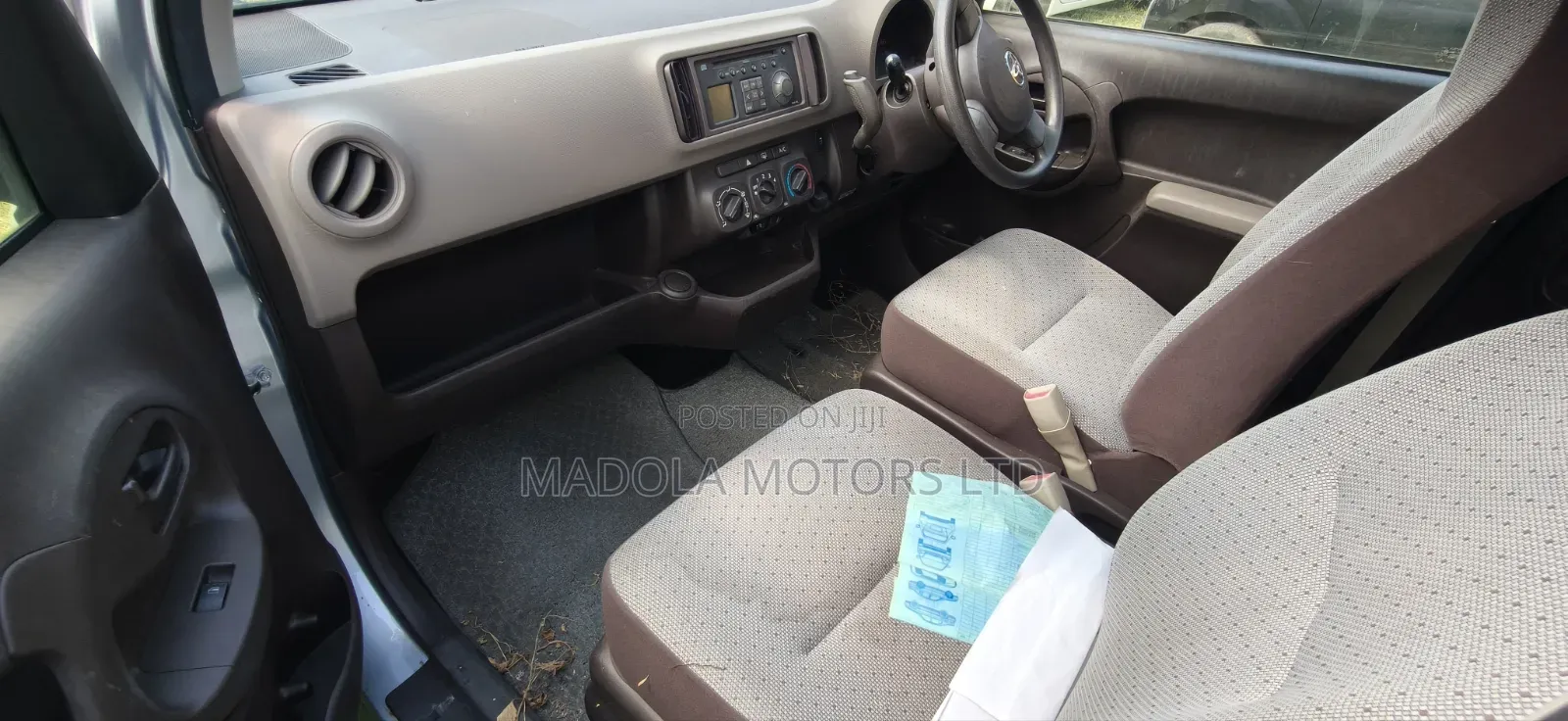 Toyota Passo 2016 Silver