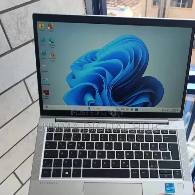 Laptop HP EliteBook 840 G8 16GB Intel Core i7 SSD 256GB