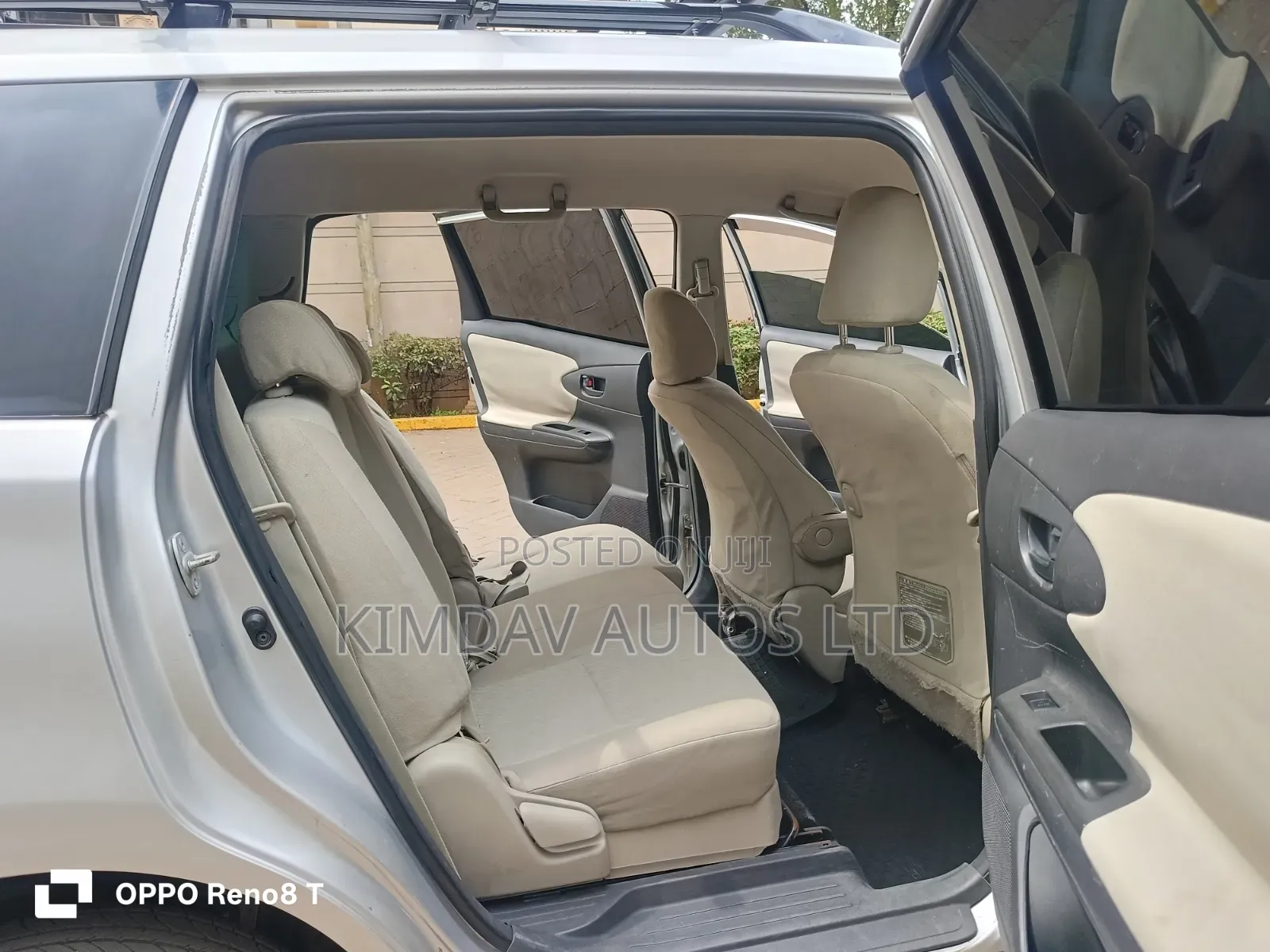 Toyota Wish 2011 Silver