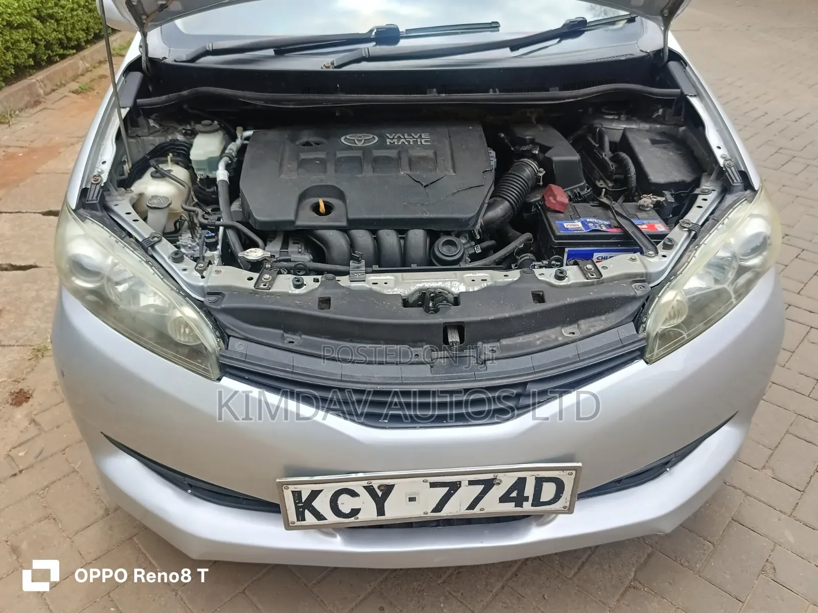 Toyota Wish 2011 Silver