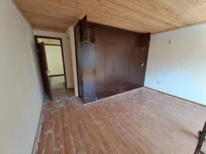 4bdrm Maisonette in Kandisi, Ongata for sale