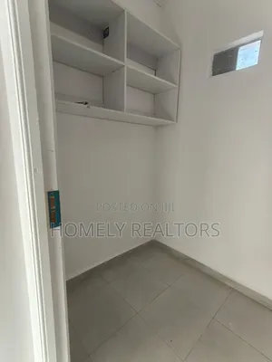 4bdrm Maisonette in Kandisi, Ongata for sale