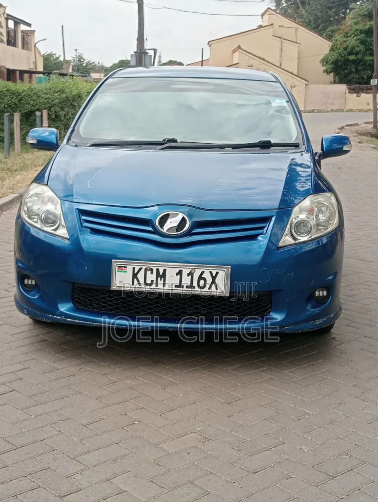 Toyota Auris 2010 Blue