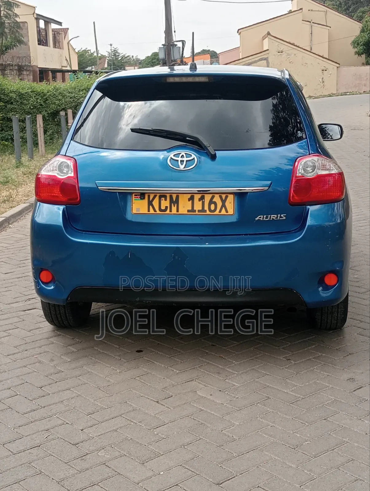 Toyota Auris 2010 Blue
