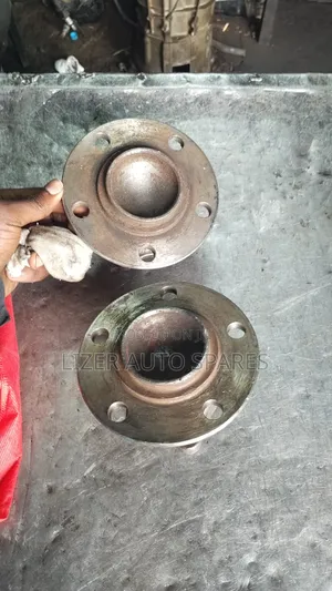 Rear Hub Outlander 2wd/ Galant Fortis