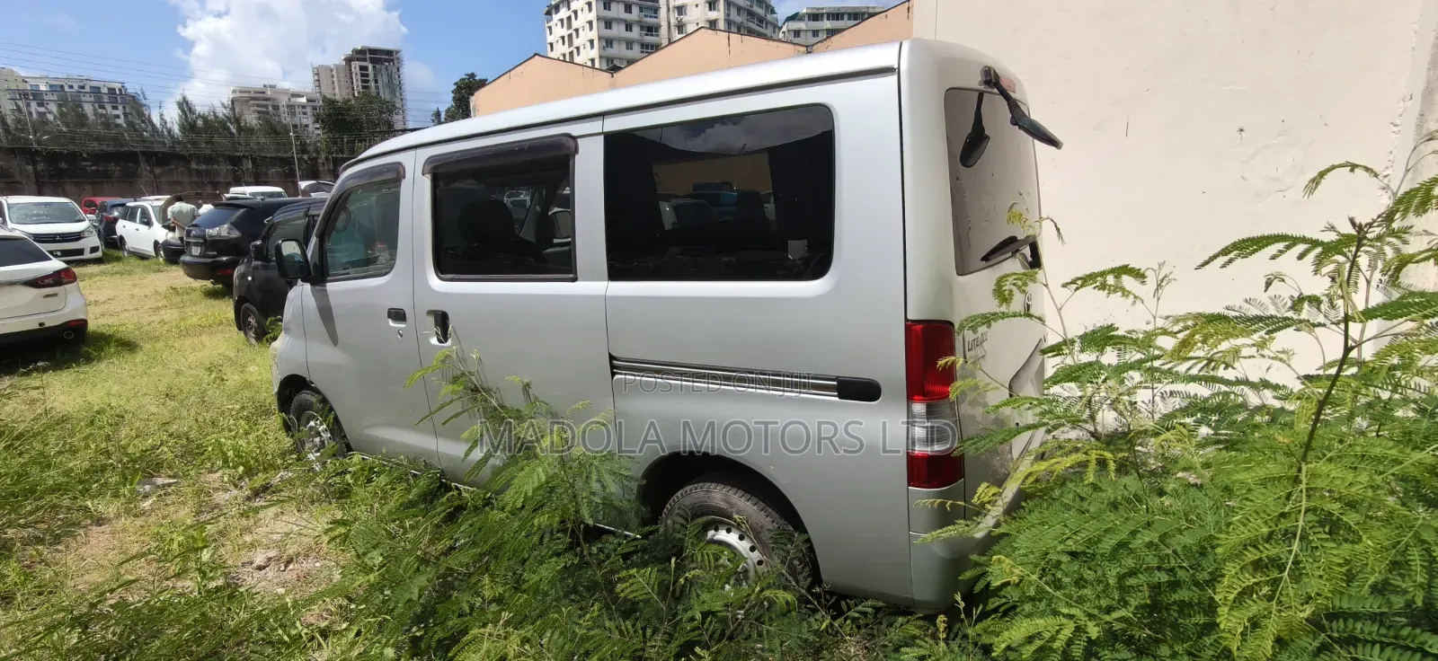 Toyota TownAce 2017 Silver
