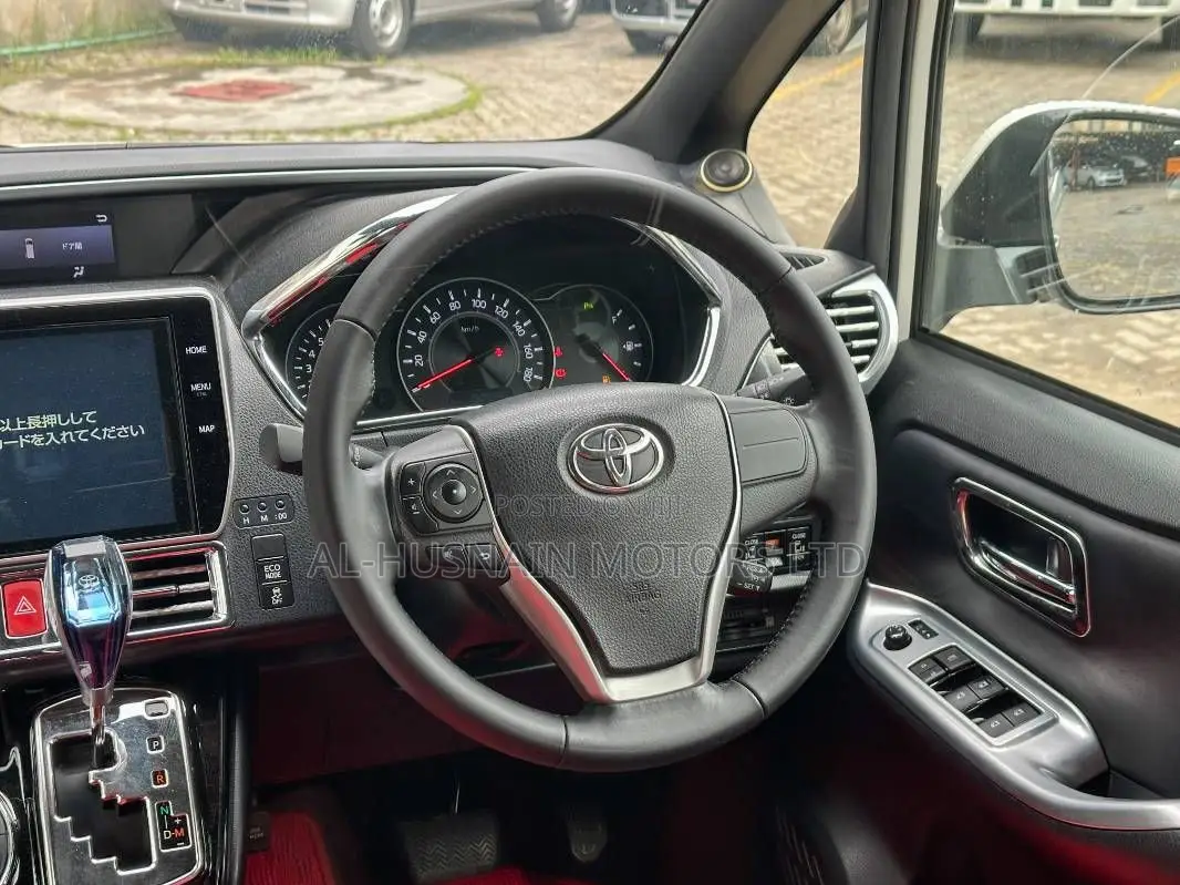 Toyota Noah 2.0 FWD (7 Seater) 2019 Pearl