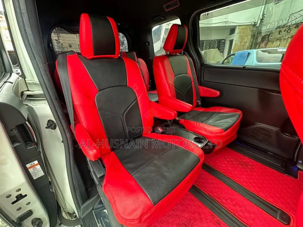 Toyota Noah 2.0 FWD (7 Seater) 2019 Pearl