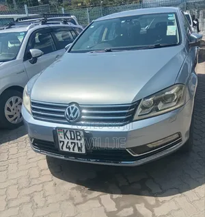 Volkswagen Passat 2014 Silver