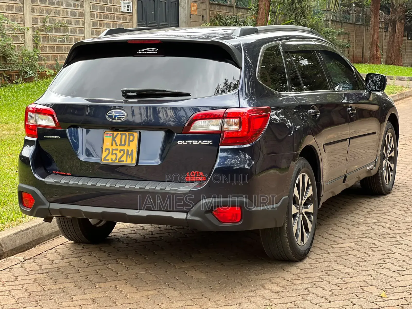 Subaru Outback 2016 Blue