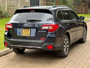Subaru Outback 2016 Blue