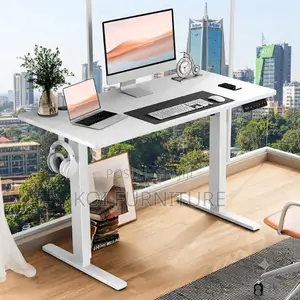 Office Desk; 1.4 Meter Electric Offices and Gamers Streaming Desk
