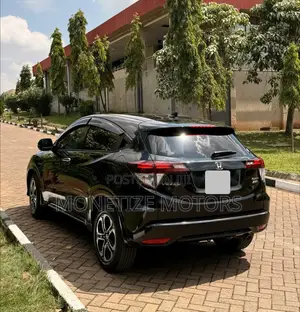 Honda Vezel 2017 Black