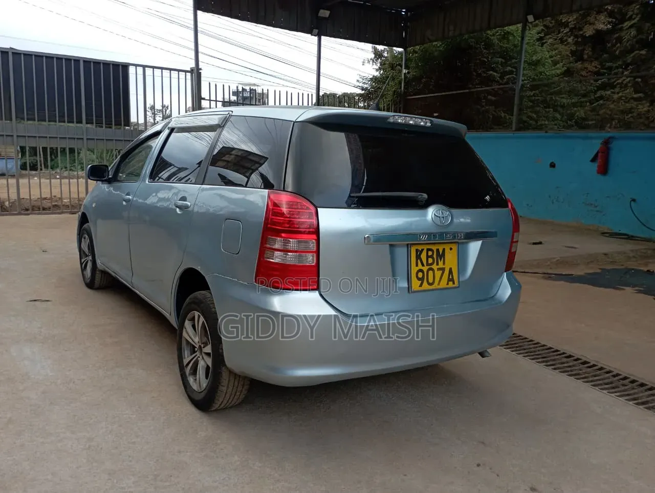 Toyota Wish 2004 Blue