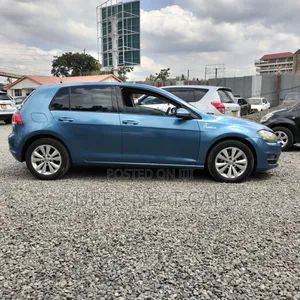 Volkswagen Golf 2015 Blue