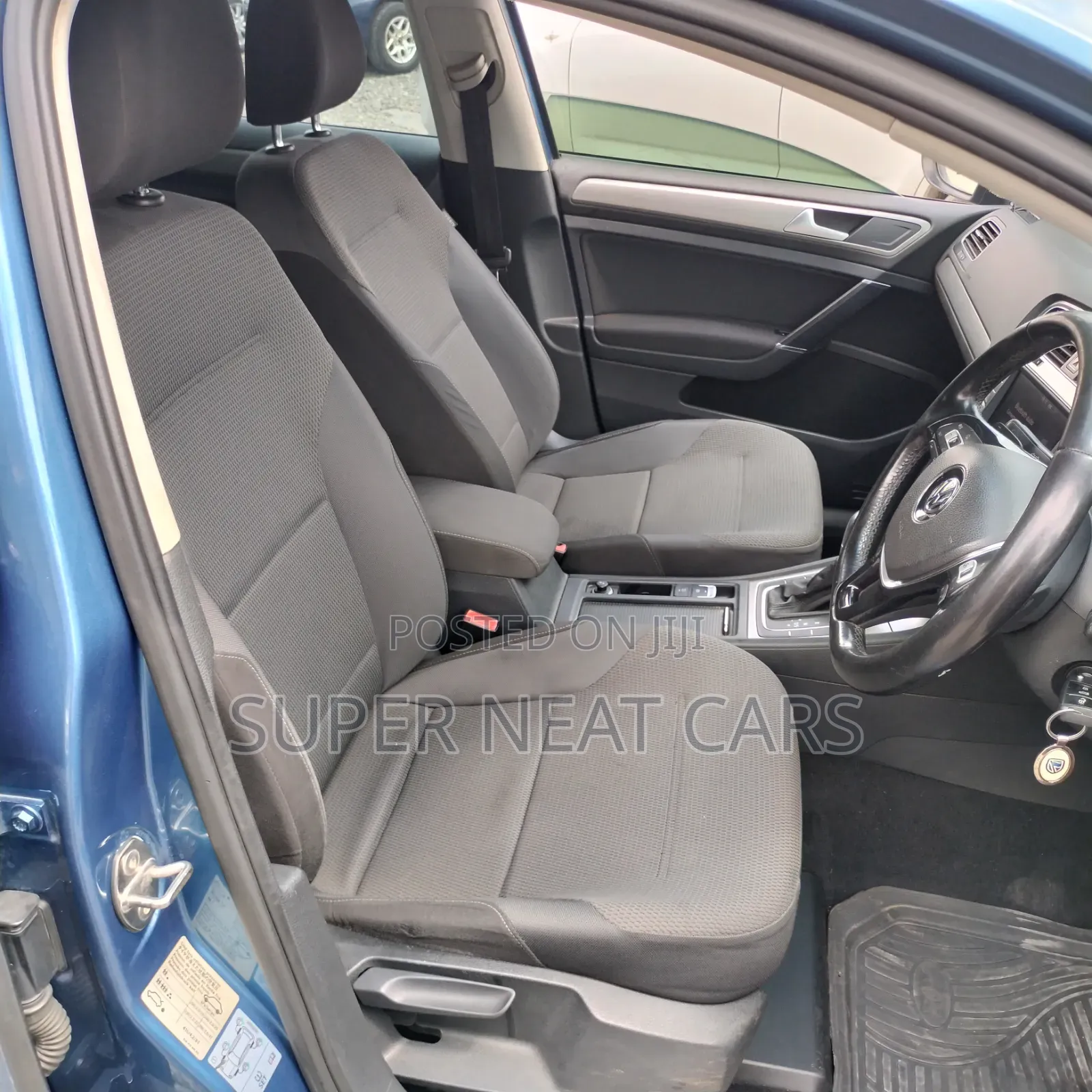 Volkswagen Golf 2015 Blue