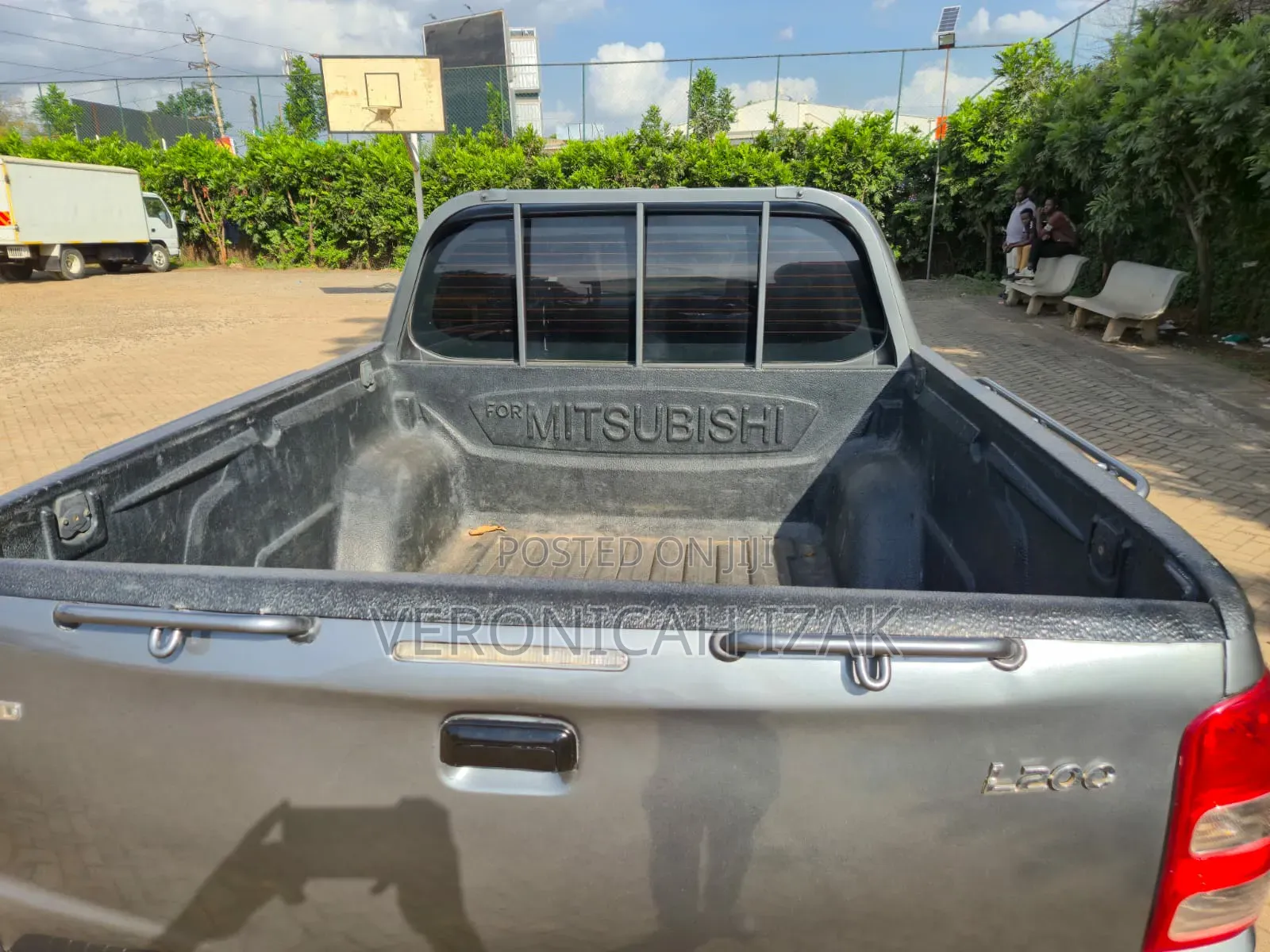 Mitsubishi L200 2015 Gold