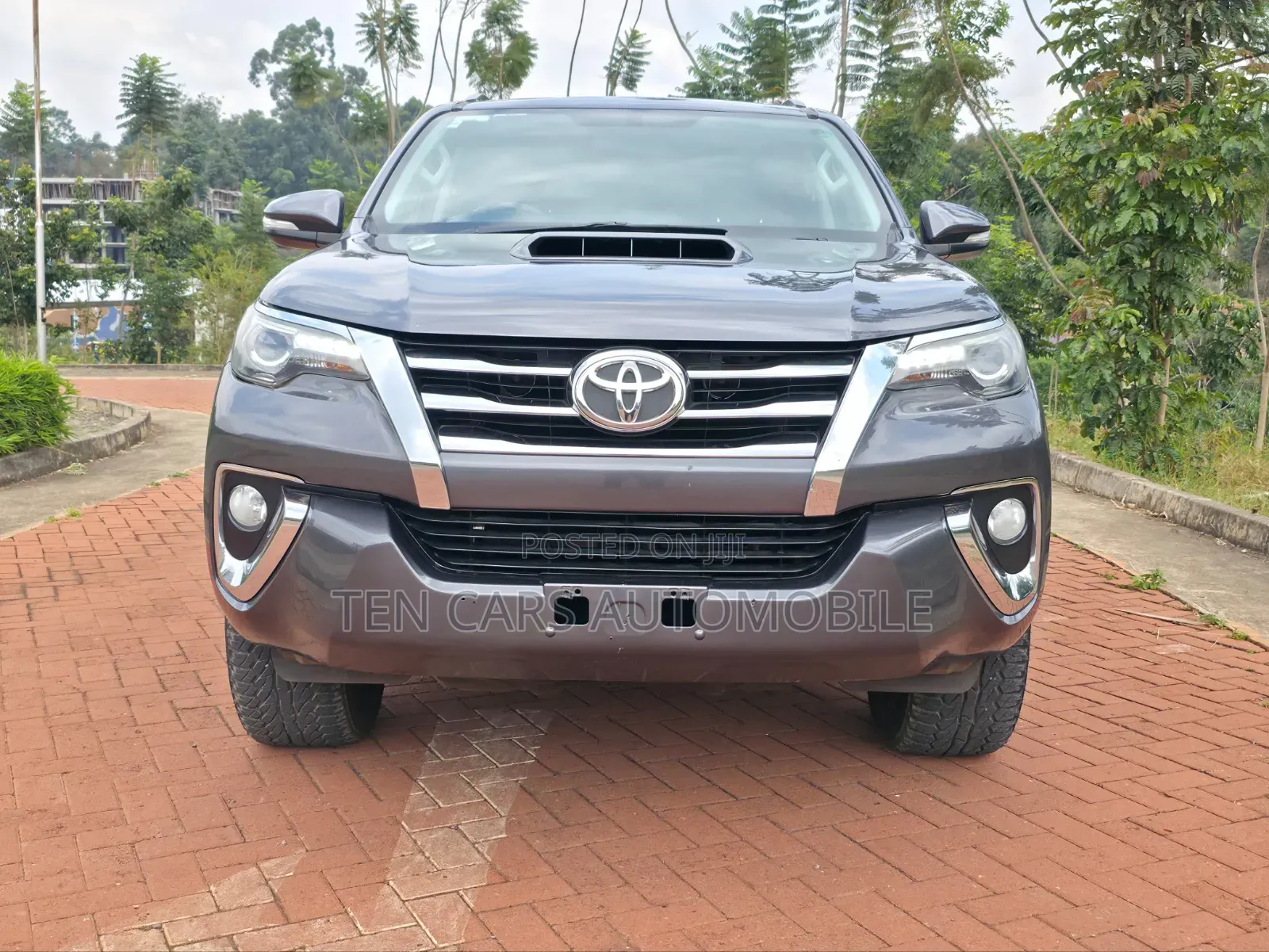 Toyota Fortuner 2016 Gray