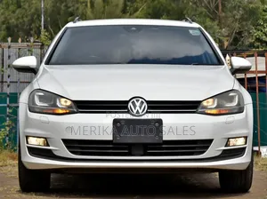 Volkswagen Golf 2017 White