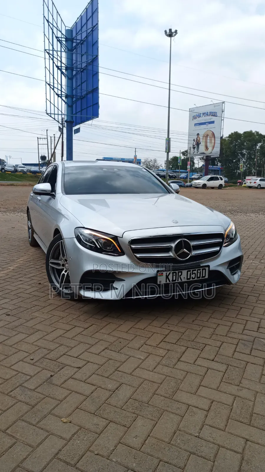 Mercedes-Benz E200 2017 Silver