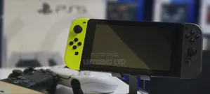 Nintendo Switch Ex Uk With Accessories