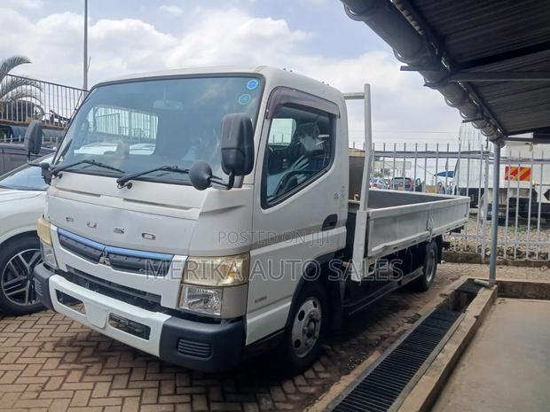 Mitsubishi Fuso - thumbnail 3