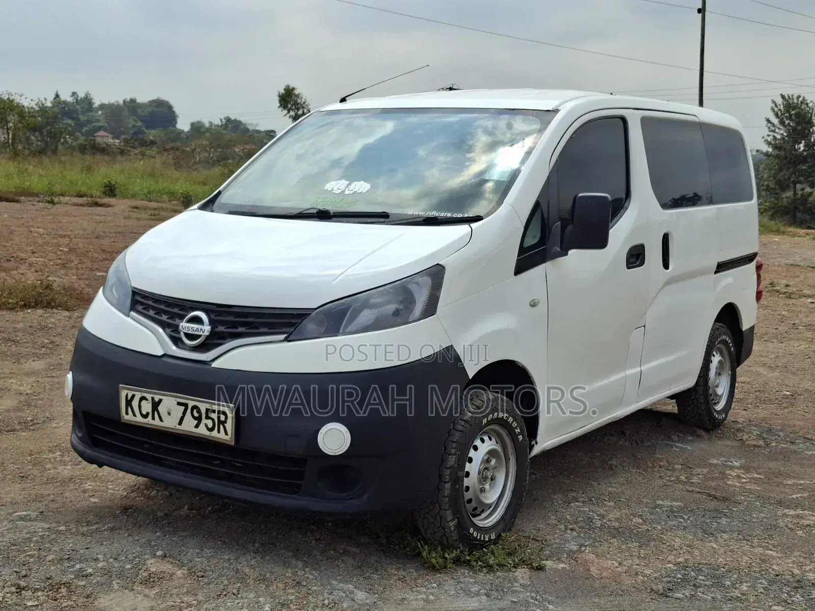 Nissan NV200 2009 White