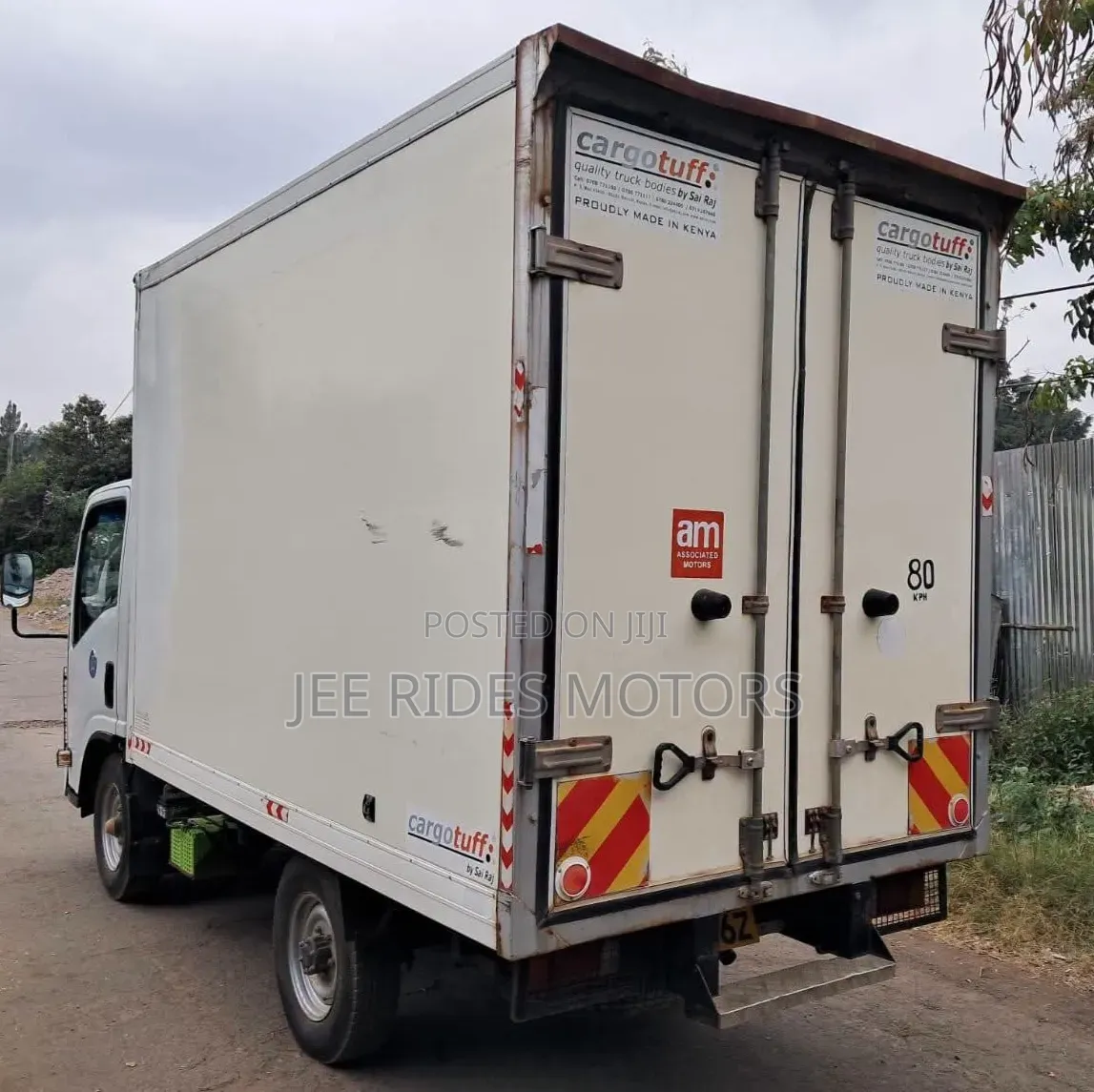 Isuzu NLR Local 2023