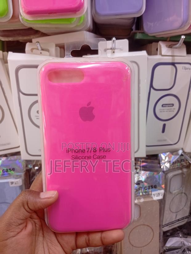 iPhone 7 Plus Hot Pink Silicone Protective Back Cover